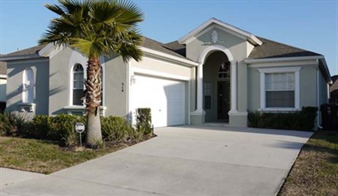 Book a stay at Los Margarita - just perfect for ALL the family!. Los Margarita  - 5 STAR Executive Villa in Calabay Parc at Tower Lake, Haines City, Orlando