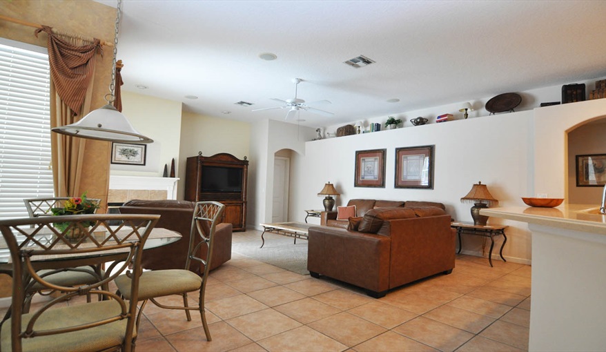 Breakfast nook. Only You Florida Villa. Highlands Reserve Golf Community former showhome with HUGE master suite and gamesroom in Highlands Reserve, Davenport, Orlando