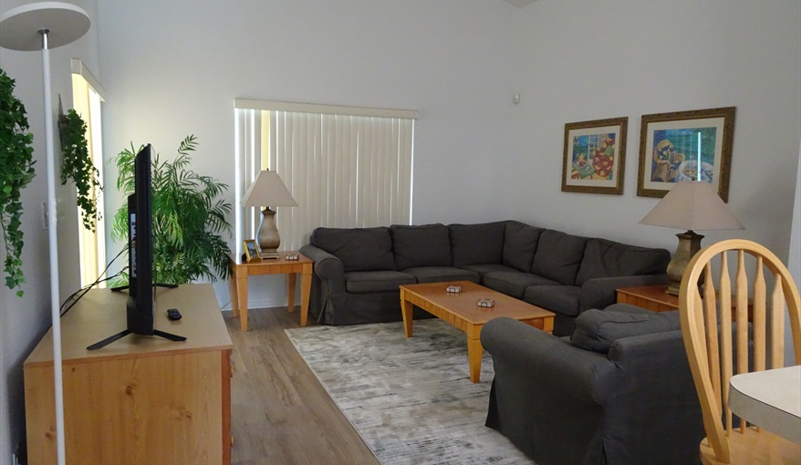 Living Room. Sunrise Orlando Villa near Disney World in Sunrise Lakes, Clermont, Orlando