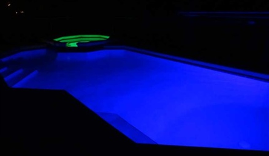 LED pool lights - actual lights may be dimmer due to age of LEDs. Sunrise Orlando Villa near Disney World in Sunrise Lakes, Clermont, Orlando