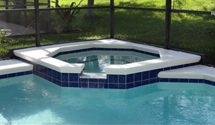 Spa. Sunrise Orlando Villa near Disney World in Sunrise Lakes, Clermont, Orlando