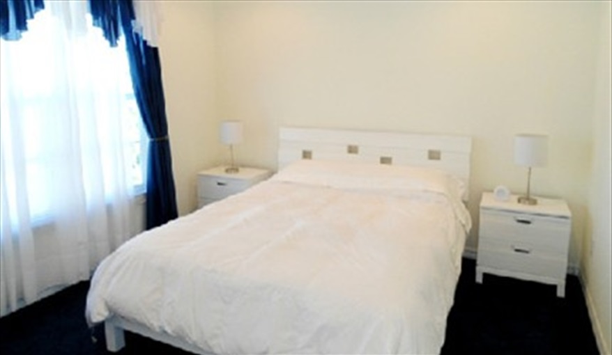 Bedroom 4. American Queensize.. Island Villa with 33 Foot Infinity Pool, Dock, Dolphin Visits in Fort Myers Beach, Fort Myers, Gulf Coast